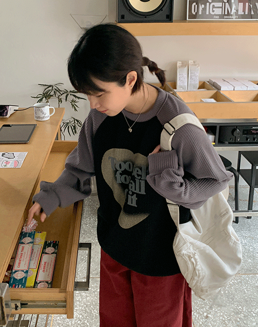 호시노 하트 프린팅 골지 나그랑 맨투맨 (3color)